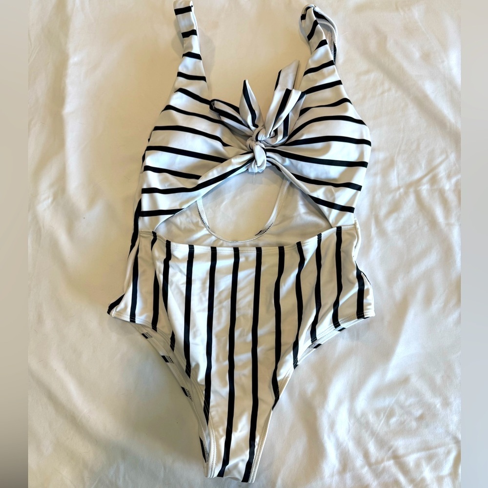 SHEIN Striped Black & White One-Piece Swimsuit - Size Large